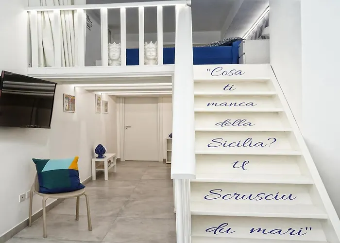 Lo Scoglio della Formica B&B Capo dʼOrlando